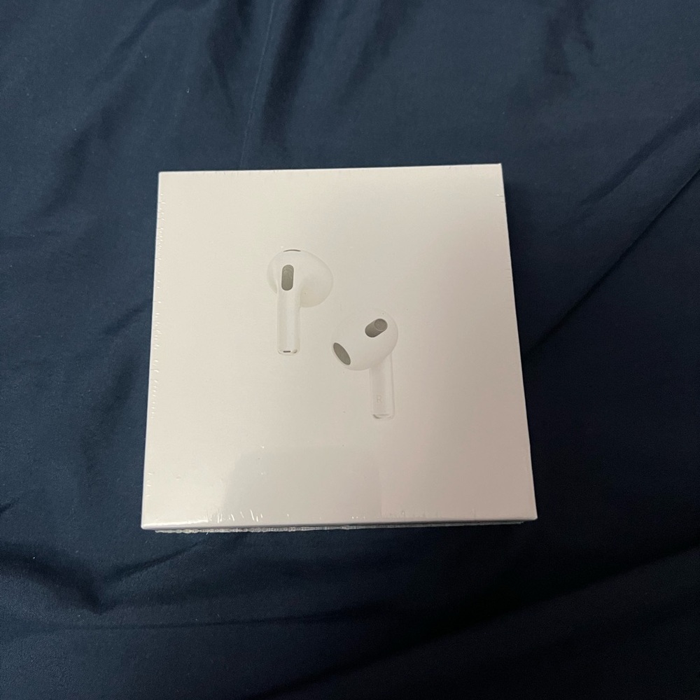Apple Air Pods 3rd Generation